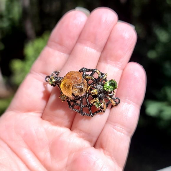 Hand carved Citrine & Peridot 8" Sterling & Rhodium bracelet - Picture 17 of 17